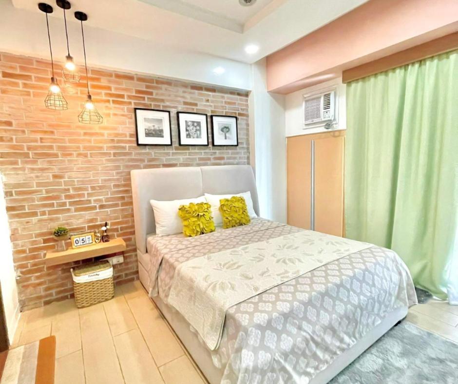 Lovely Unit With Free Wi-Fi & Netflix I Across Naia T3 Airport Манила Екстериор снимка