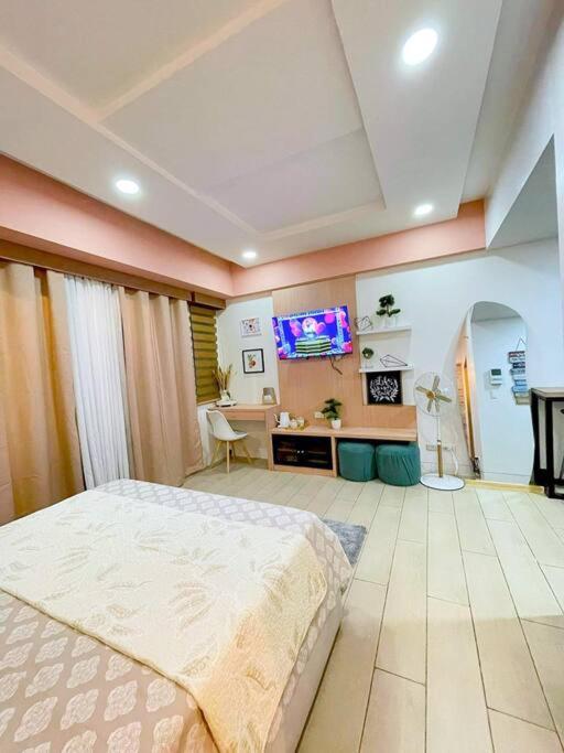 Lovely Unit With Free Wi-Fi & Netflix I Across Naia T3 Airport Манила Екстериор снимка